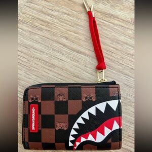 Rare Spray Ground Brown and Red Hideaway Bear Zip Wallet